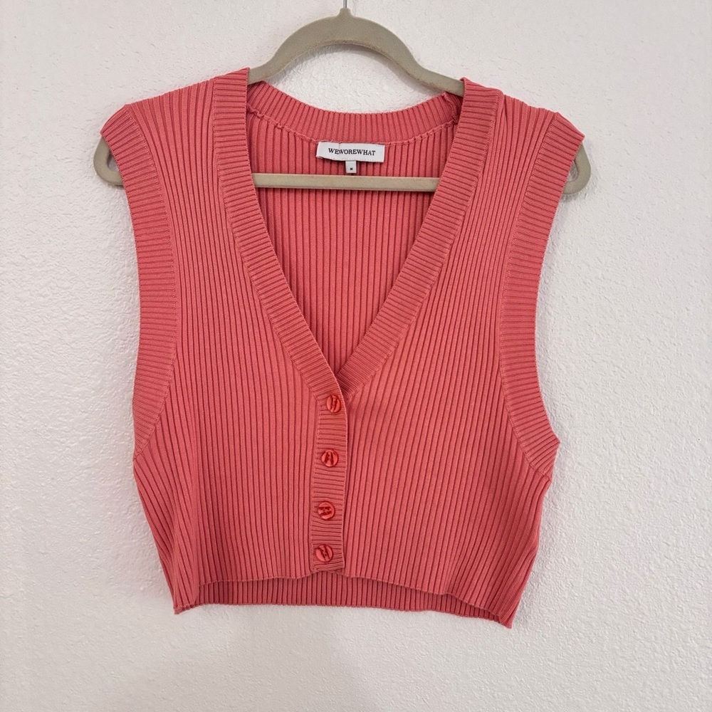 WeWoreWhat | Salmon Coral Orange Ribbed Cropped Sweater Vest Button Front